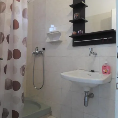 Aparthotel Bozelia