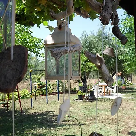 Bozelia Aparthotel Toroni